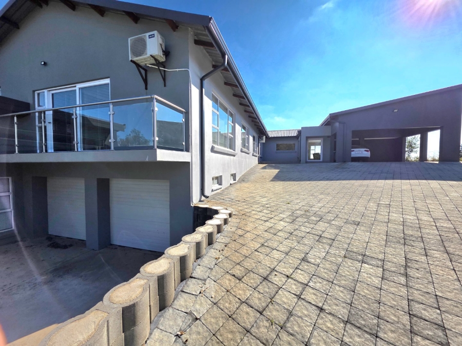 4 Bedroom Property for Sale in Panorama Free State